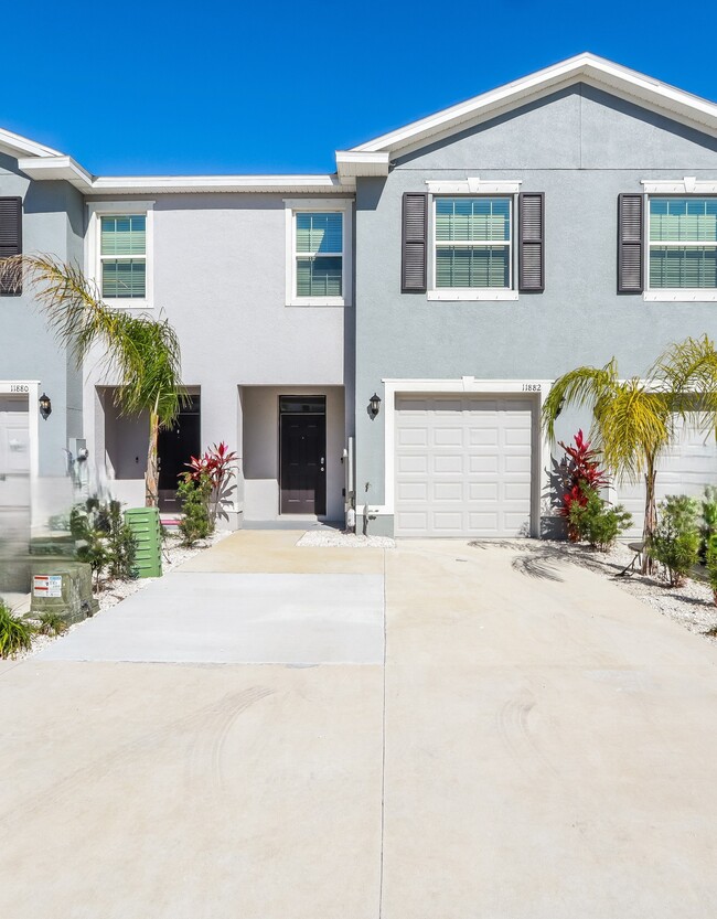 property at 11882 Mountain Retreat Ln