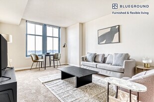 550 14th Rd S, Unit SI FL15-ID398 in Arlington, VA - Building Photo