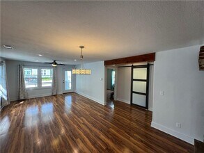 320 S Washington Ave in Fayetteville, AR - Building Photo - Building Photo