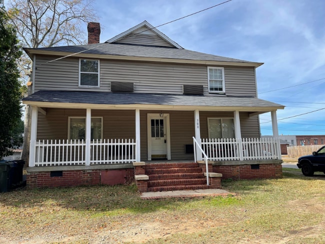 property at 300 Sortwell St