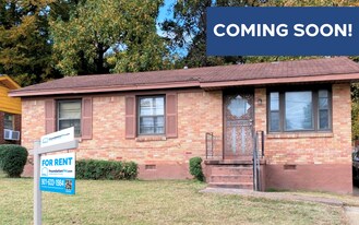 2503 Perry Rd in Memphis, TN - Building Photo