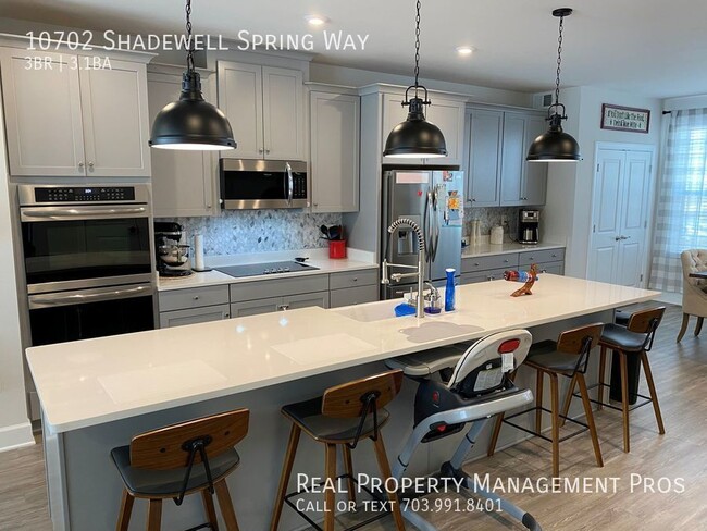 10702 Shadewell Spg Wy in Manassas, VA - Building Photo - Building Photo