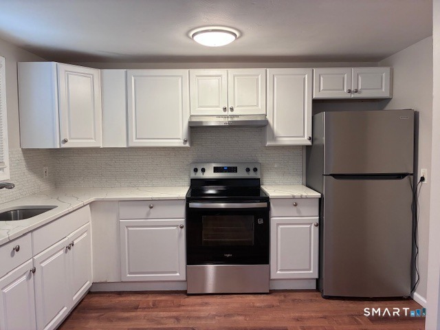 2144 Waterbury Rd in Cheshire, CT - Building Photo - Building Photo