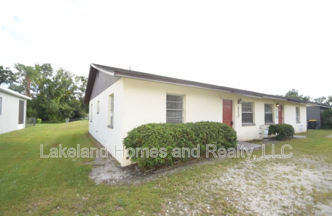 117 Leelon Rd in Lakeland, FL - Building Photo - Building Photo