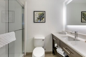 Franklin Extended Stay Hotel in Franklin, MA - Building Photo - Building Photo