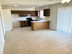 9007 W Malapai Dr in Peoria, AZ - Building Photo - Building Photo