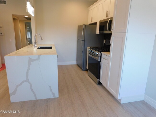 116 Maegan Pl in Thousand Oaks, CA - Building Photo - Building Photo