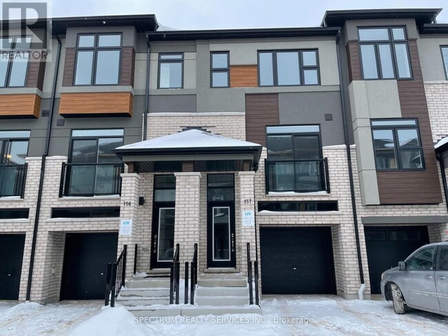 property at 660 Colborne St W