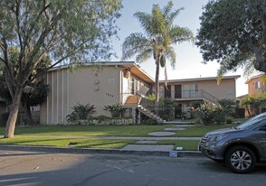 1832 W Sallie Ln in Anaheim, CA - Building Photo