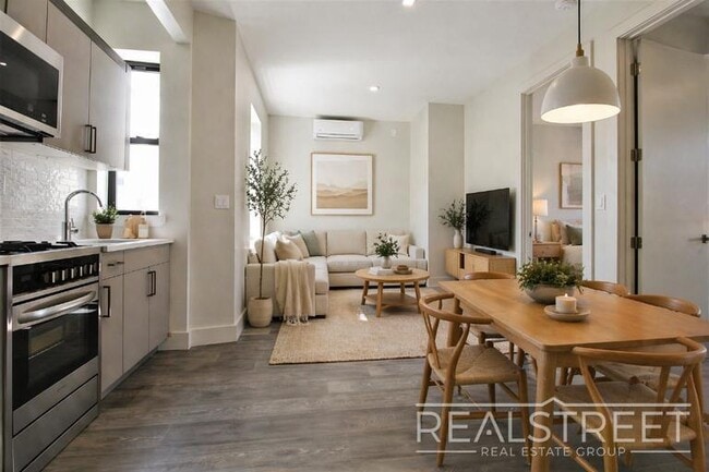 Modern 2 Bed in Park Slope, Unit 2A