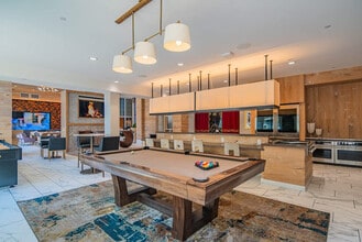 777 E Stella Ln in Phoenix, AZ - Building Photo - Building Photo