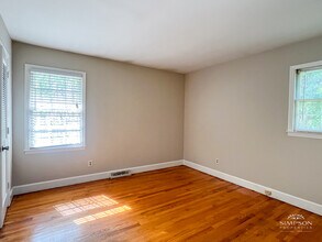 5324 Elderbank Dr in Charlotte, NC - Building Photo - Building Photo