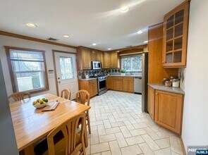 74 Rosemont Ave in Elmwood Park, NJ - Building Photo - Building Photo