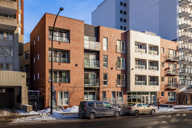 The Woodnote in Montréal, QC - Building Photo - Building Photo