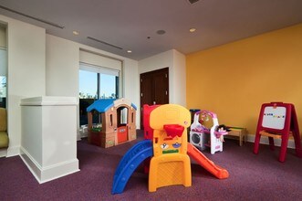 RiverTrace at Port Imperial in West New York, NJ - Foto de edificio - Interior Photo