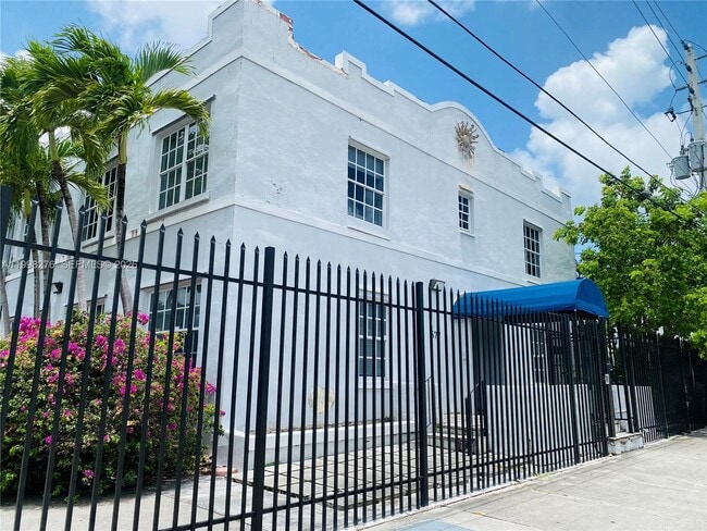 property at 577 NE 62nd St