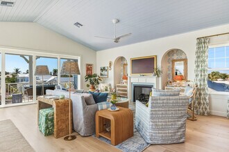 1874 18th St in Boca Grande, FL - Building Photo - Building Photo