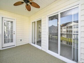 635 Woodmoor Circle, Unit 202 in Murrells Inlet, SC - Foto de edificio - Building Photo