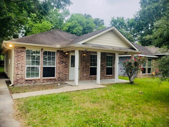 property at 6217 Willow Ave