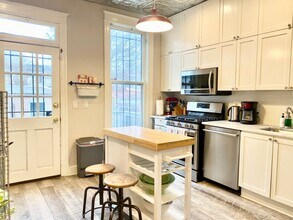 1351 A St NE in Washington, DC - Building Photo - Building Photo