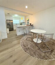 6250 SW 58th Pl in South Miami, FL - Building Photo - Building Photo