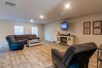 209 Stocks Cir in West Point, GA - Building Photo - Building Photo
