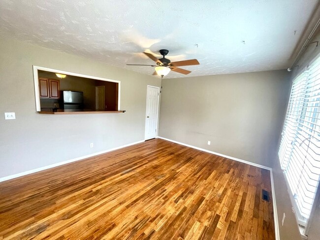 7316 Frederick Ave in La Vista, NE - Building Photo - Building Photo