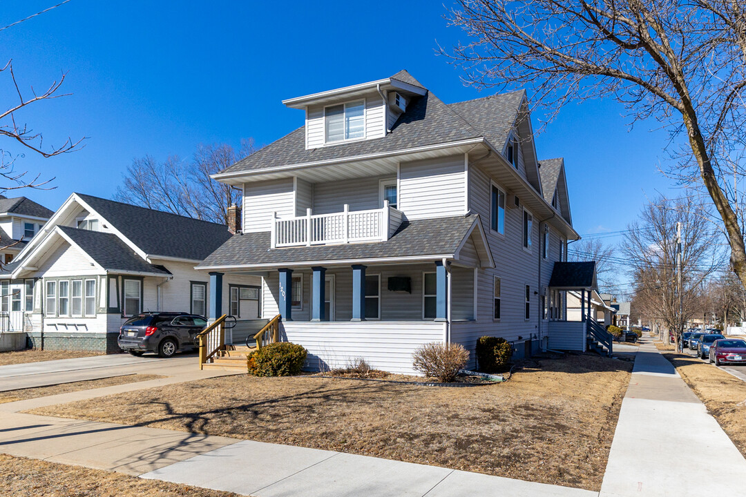 1201 1st St SW in Rochester, MN - Building Photo