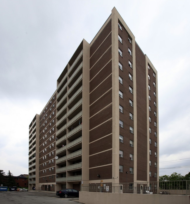 Villa Nova in Toronto, ON - Building Photo - Building Photo