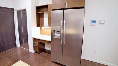 415 New York Ave, Unit 2A in Huntington, NY - Building Photo - Building Photo
