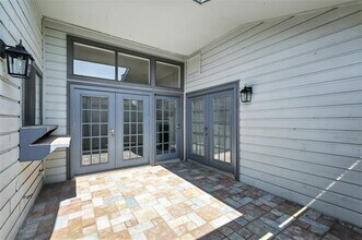 640 Bellaire Dr in Hurst, TX - Building Photo - Building Photo