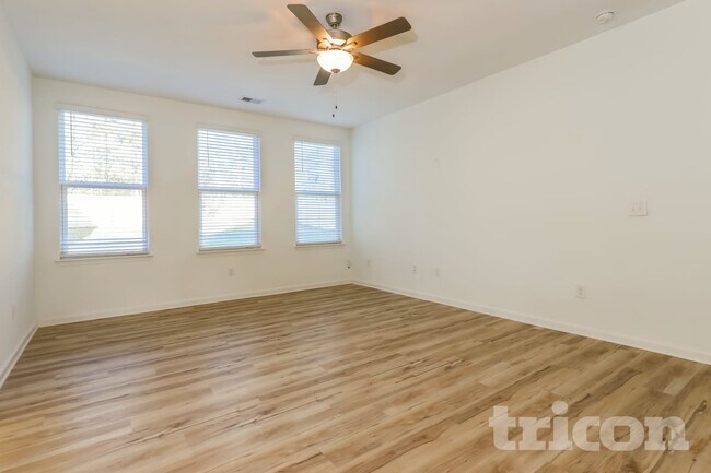 425 Freeport Wy in Mcdonough, GA - Building Photo - Building Photo