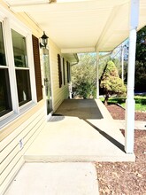407 Tavern Hill Rd in Jonesborough, TN - Building Photo - Building Photo