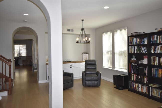 11719 Kouros Way in Rancho Cordova, CA - Building Photo - Building Photo
