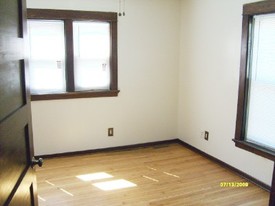 225 N Blair St, Unit 1 in Madison, WI - Foto de edificio - Building Photo