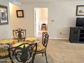 1231 Ladys Island Dr in Port Royal, SC - Building Photo - Building Photo