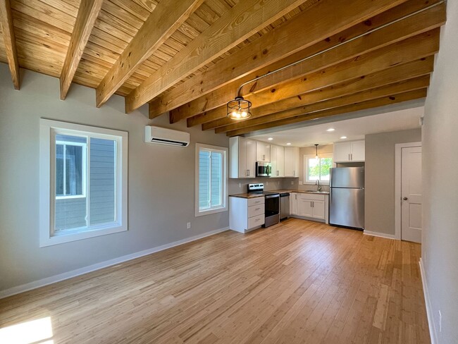 80 E Cascade St in Arden, NC - Building Photo - Building Photo