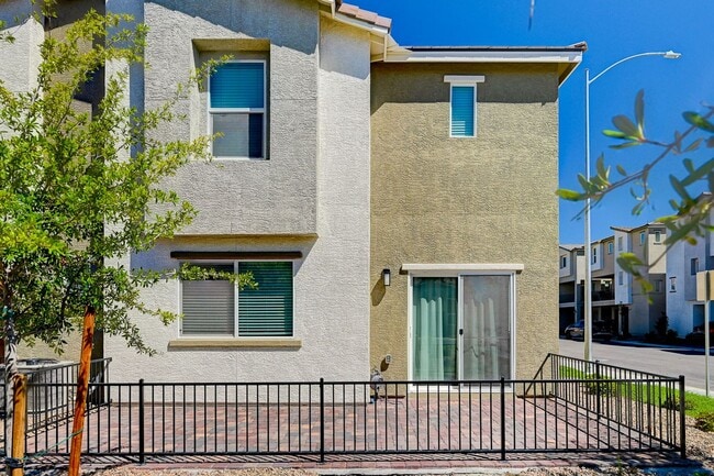 2633 Mocha Pearl Ct