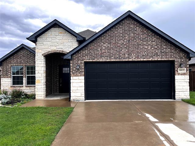 property at 1012 Eva Dr