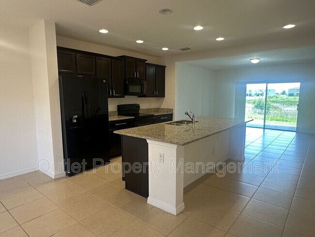 238 Annabelle Way in Davenport, FL - Building Photo - Building Photo