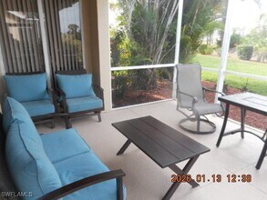 2286 Granby Dr in Lehigh Acres, FL - Building Photo - Building Photo