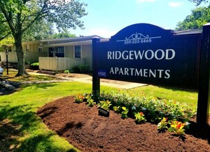 Ridgewood in Lexington, KY - Foto de edificio - Building Photo