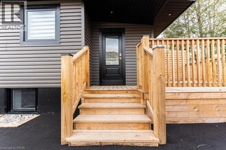 174 Roxborough Ave in Hamilton, ON - Building Photo - Building Photo