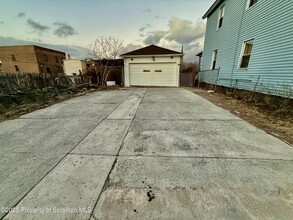424 Alder St in Scranton, PA - Building Photo - Building Photo