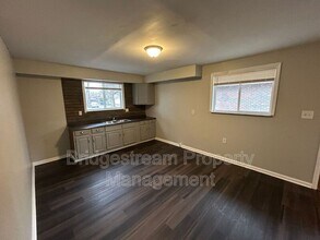 4633 Blueberry Ave in Dayton, OH - Building Photo - Building Photo