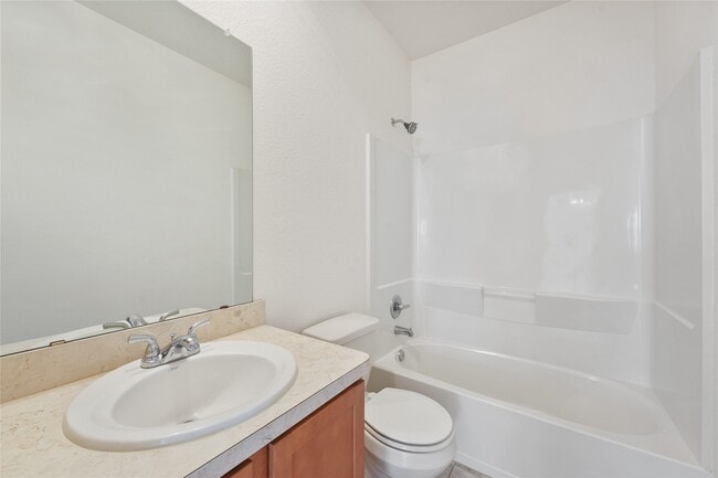 property at 5006 Fairwater Ct