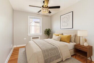 2645 W Gregory St in Chicago, IL - Building Photo - Building Photo