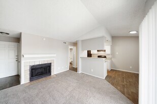 Polaris and Sable Pointe in Irving, TX - Building Photo