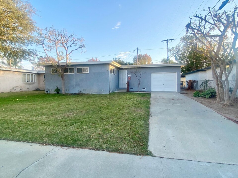 1748 247th St in Lomita, CA - Building Photo