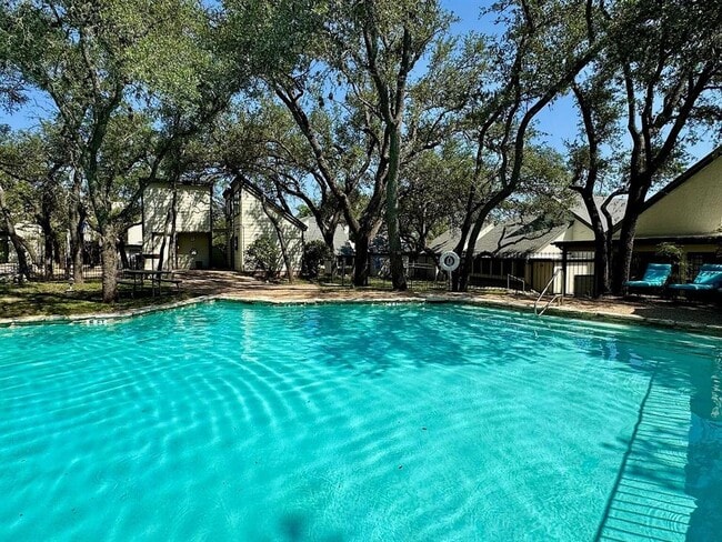 30 Casa Verde St